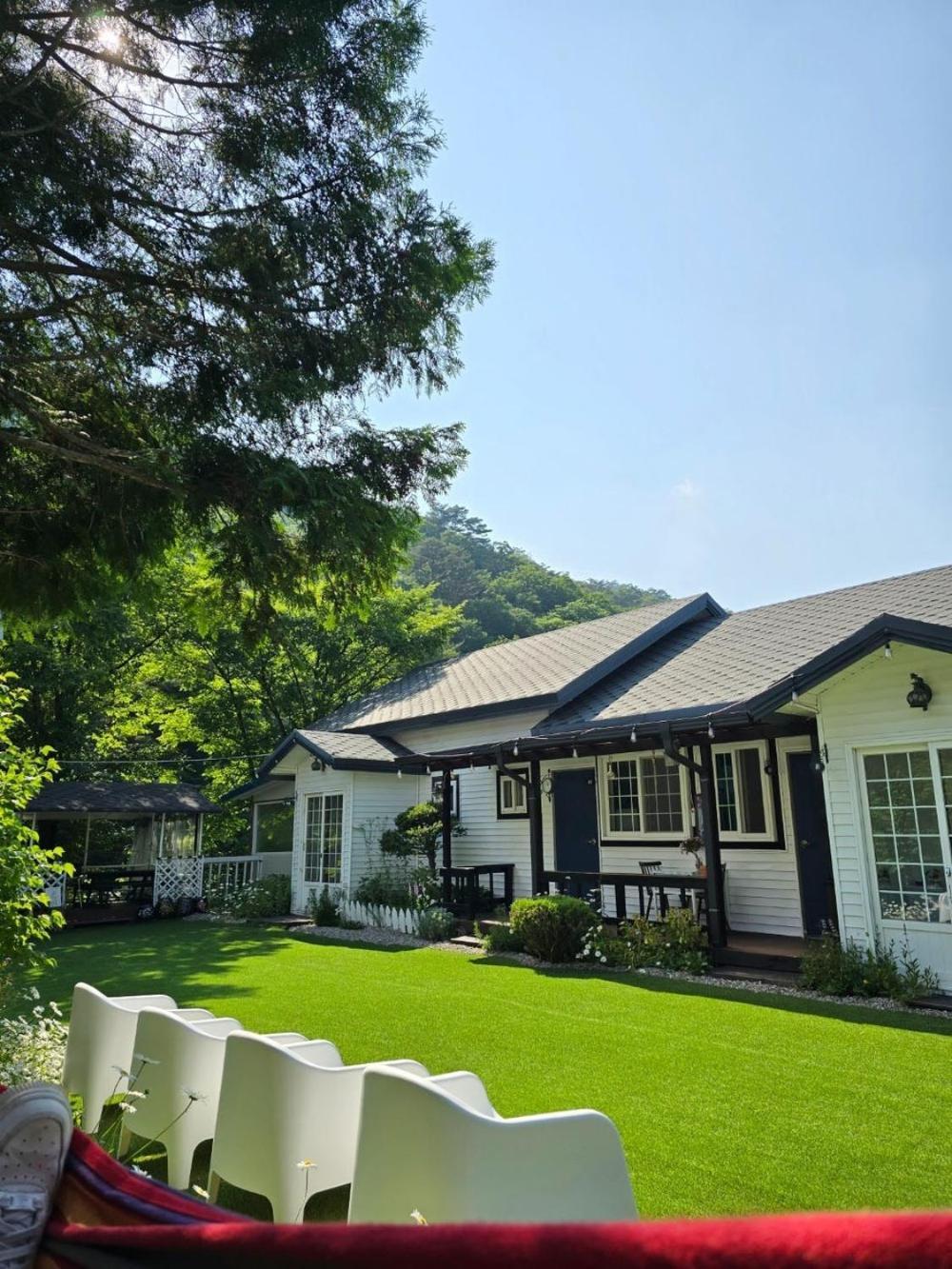 Pyeongchang Heungjeong Valley 409 Pension Exterior foto